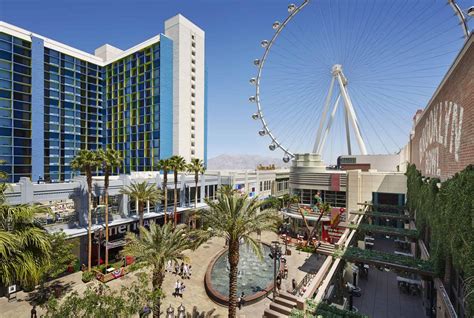 linq promenade resteraunts.